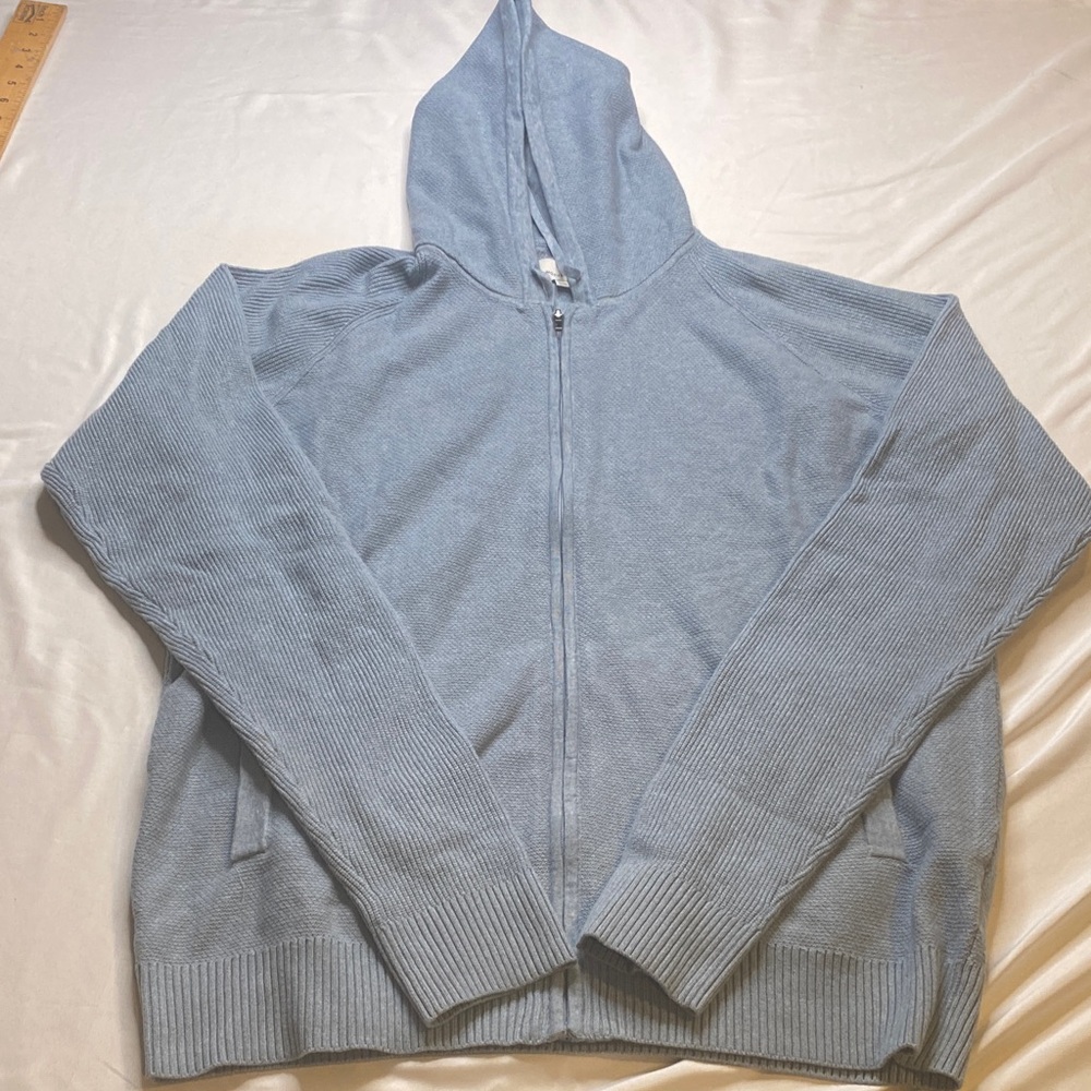 Comfy Men's Sky Blue Zip-Up Sweater-NWOT‎